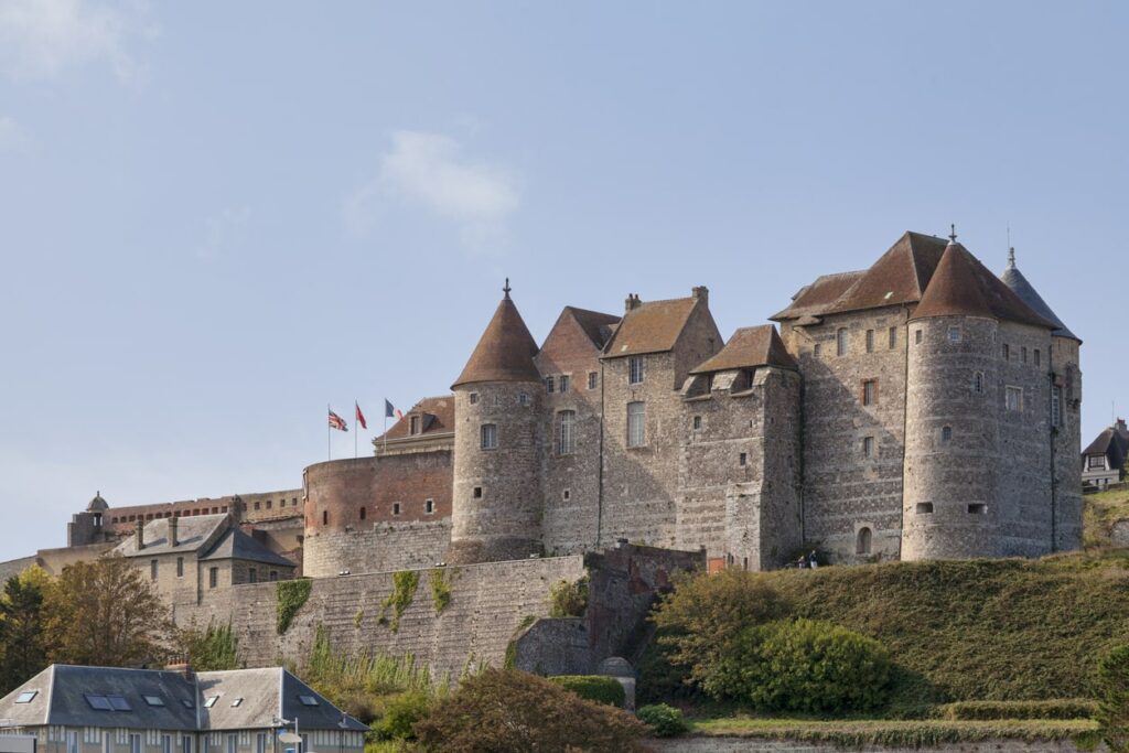 Article de Blog 1 chateau dieppe min chateau dieppe min
